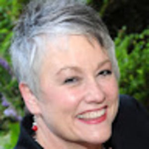 Meet your Posher, Leigh